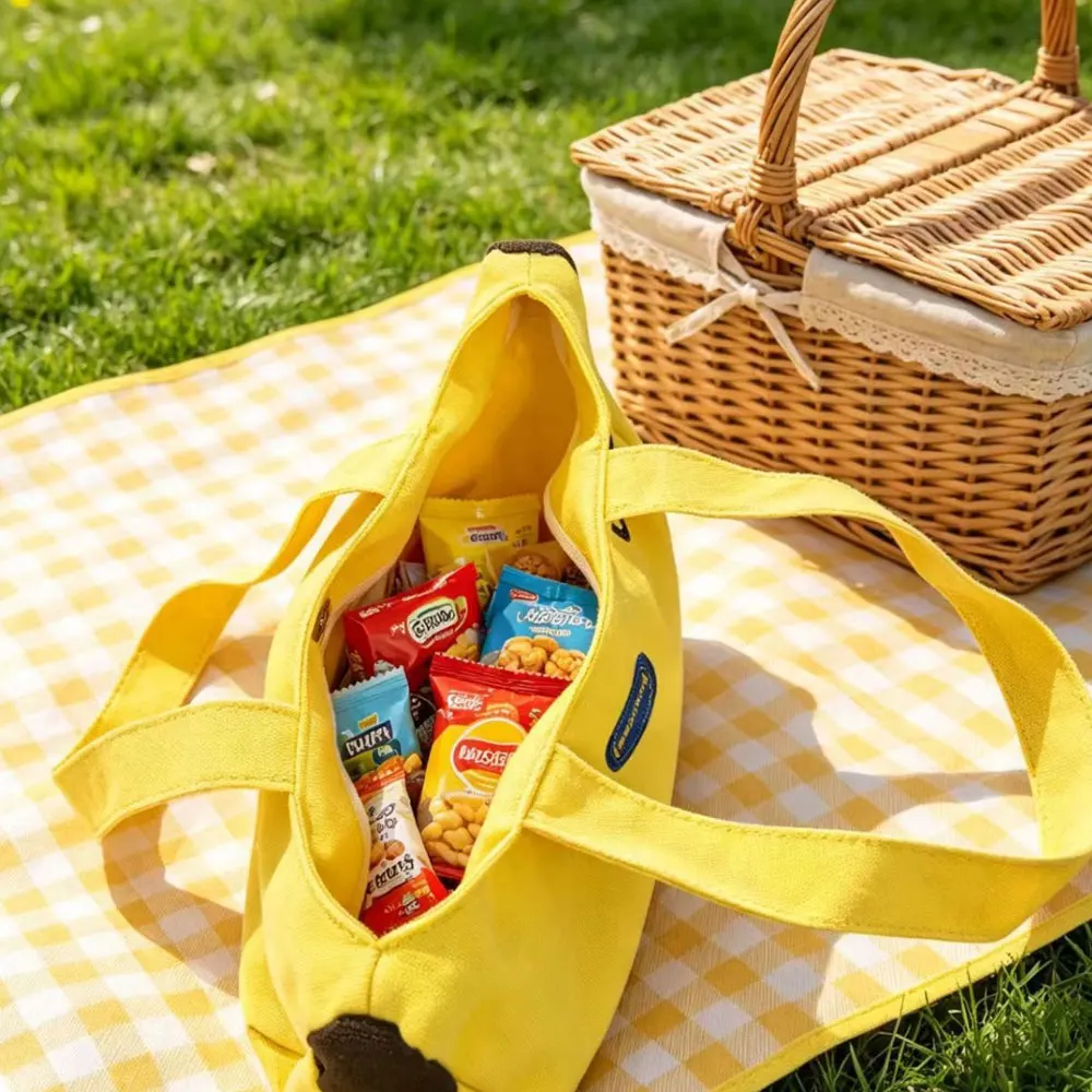 Banana-Shaped Handbag, Practical Small Gift Bag for Women, Holiday Gift Bag, Snack Bag, Full Moon Birthday Party Favor