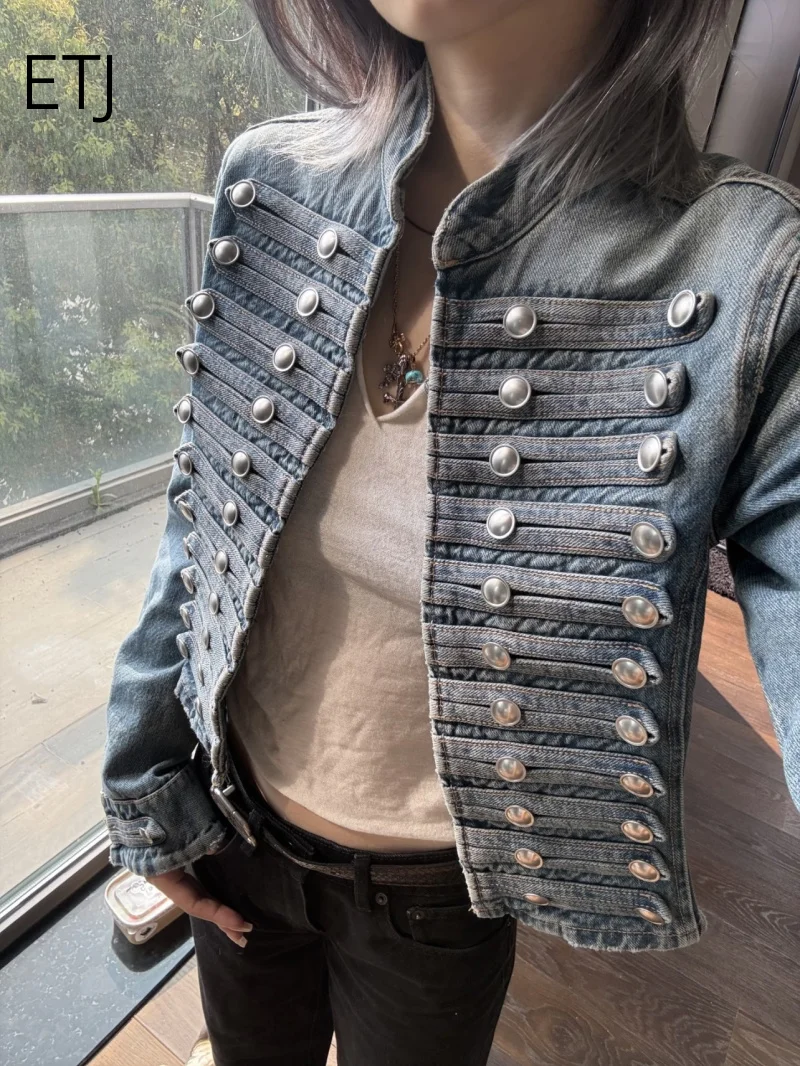 ETJ 2026 Damen Napoleon-Stil Jeansjacke Vintage Militär Doppelreihiger Mantel Silberne Knöpfe Slim Fit Herbst Oberbekleidung – Detail 3