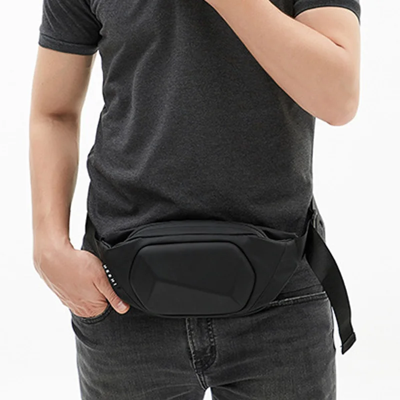 Hard Shell Fanny Pack For Men Black Purses Crossbody Chest Bag Designer Waist Luxury Brand Bag Fashion Korean Belt Bum Bag