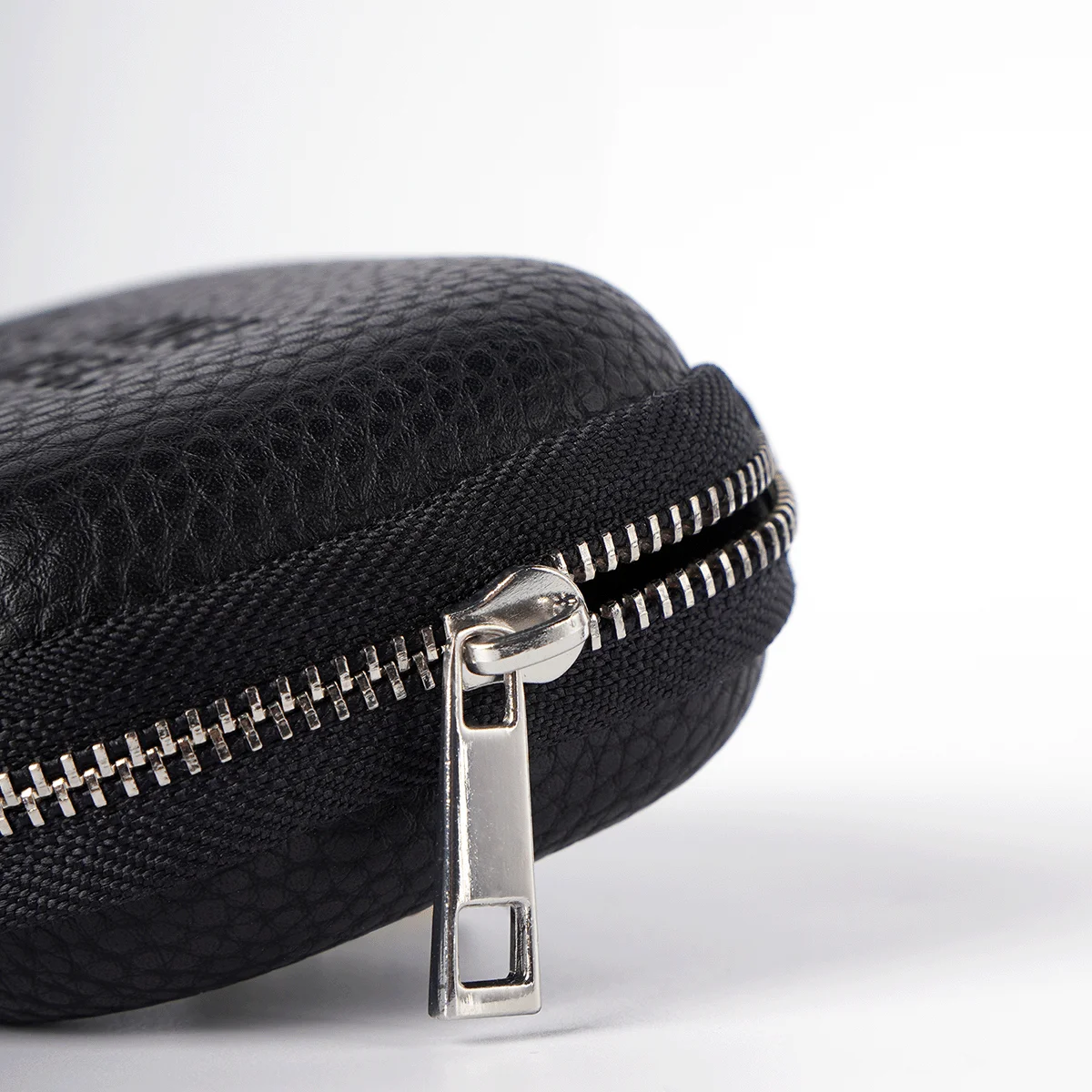 

NICEHCK High Grade PU Leather Zipper Earphone Storage Box, Lightweight Protective Case for Cables IEM Accessories NX8Ti TitanX