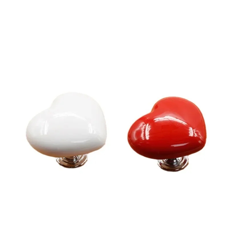 1PC Creative Heart-shaped Toilet Press, Toilet Water Tank Button Assistant