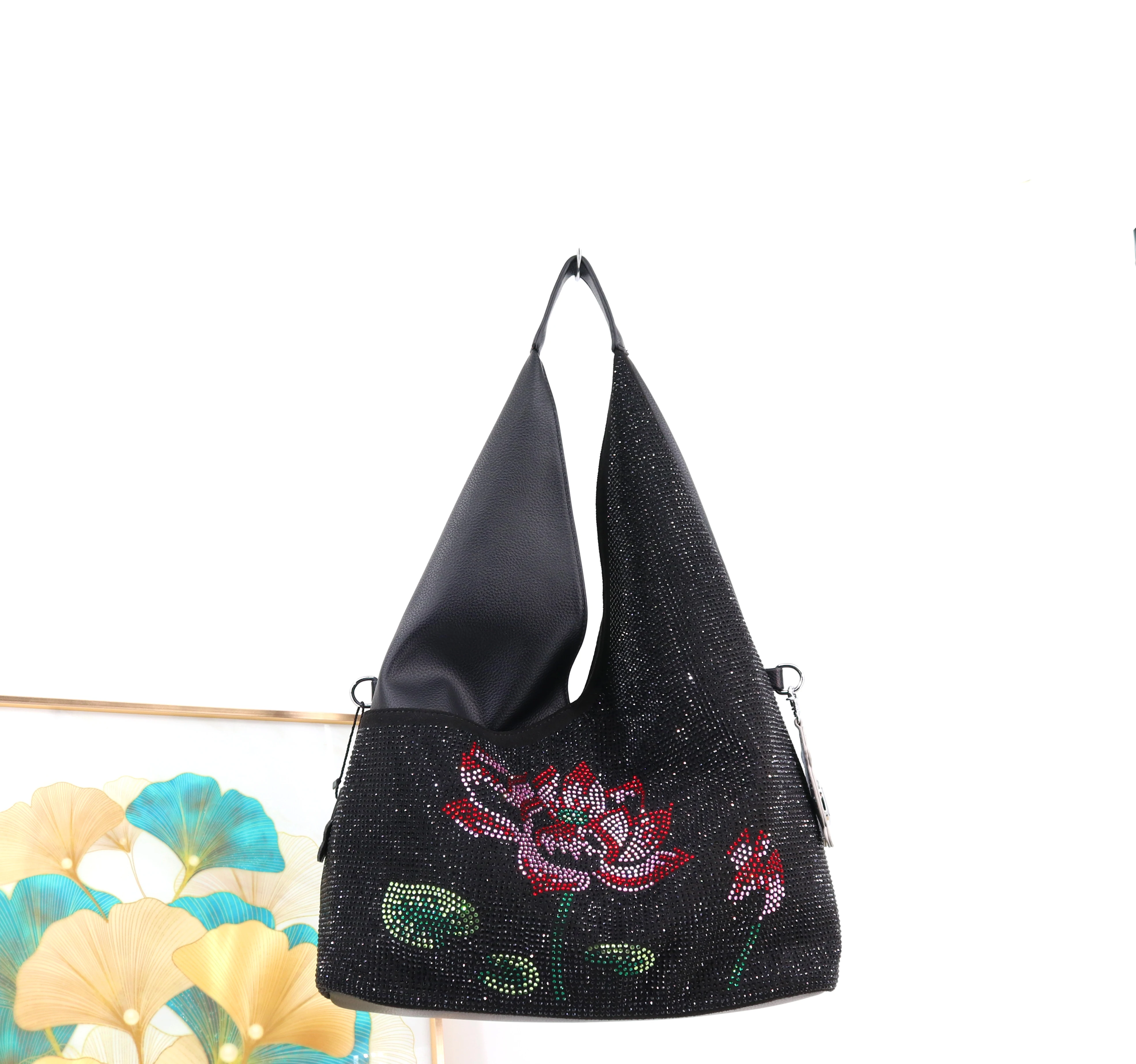 حقيبة يد نسائية عصرية مرصعة بأحجار الراين حقيبة كتف نسائية مصممة فاخرة حقيبة يد ذات سعة كبيرة حقيبة يد نسائية ناعمة للسيدات