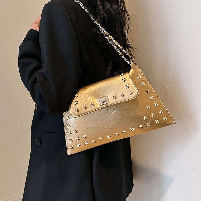 Fashion Chain Shoulder Underarm Bag For Women 2024 Retro Rivet Crossbody Bag Small Flap Handbag Luxury Gold Silver Female Purse