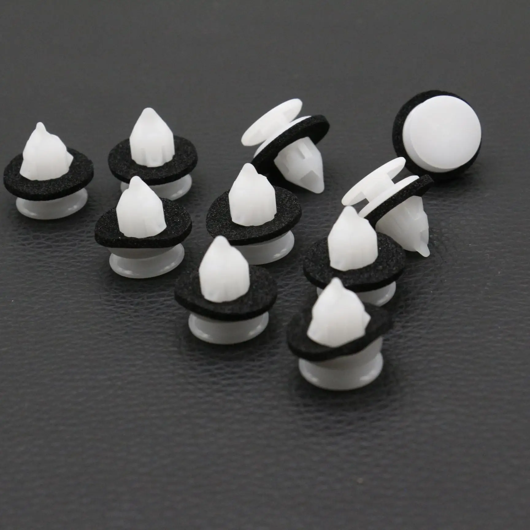 

10 Pcs Lower Molding Clip Fastener with Sealer for Nissan Quest 2011-2017, White Nylon Door Trim Panel Retainer 76847-1JB0A