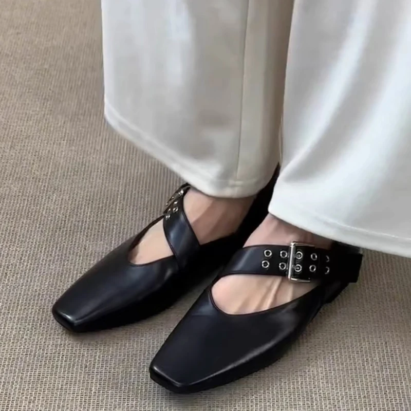 

Fashion Brand Mary Jane Shoes Women Metal Belt Buckle Square Toe Elegant Flats Light Shallow Comfort Retro Designer Women Shoes