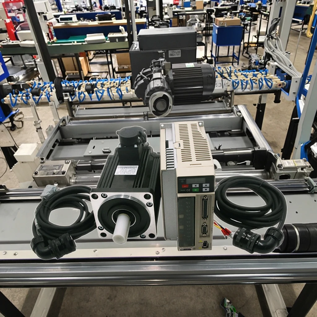 

Заводской двигатель Sihong Nema52 130 мм, серводвигатель с ЧПУ, комплект для переоборудования электромобилей, 2 кВт, 2500 об/мин, 7,7 Н, однофазный, 220 В переменного тока, зачистка проводов, 220 В