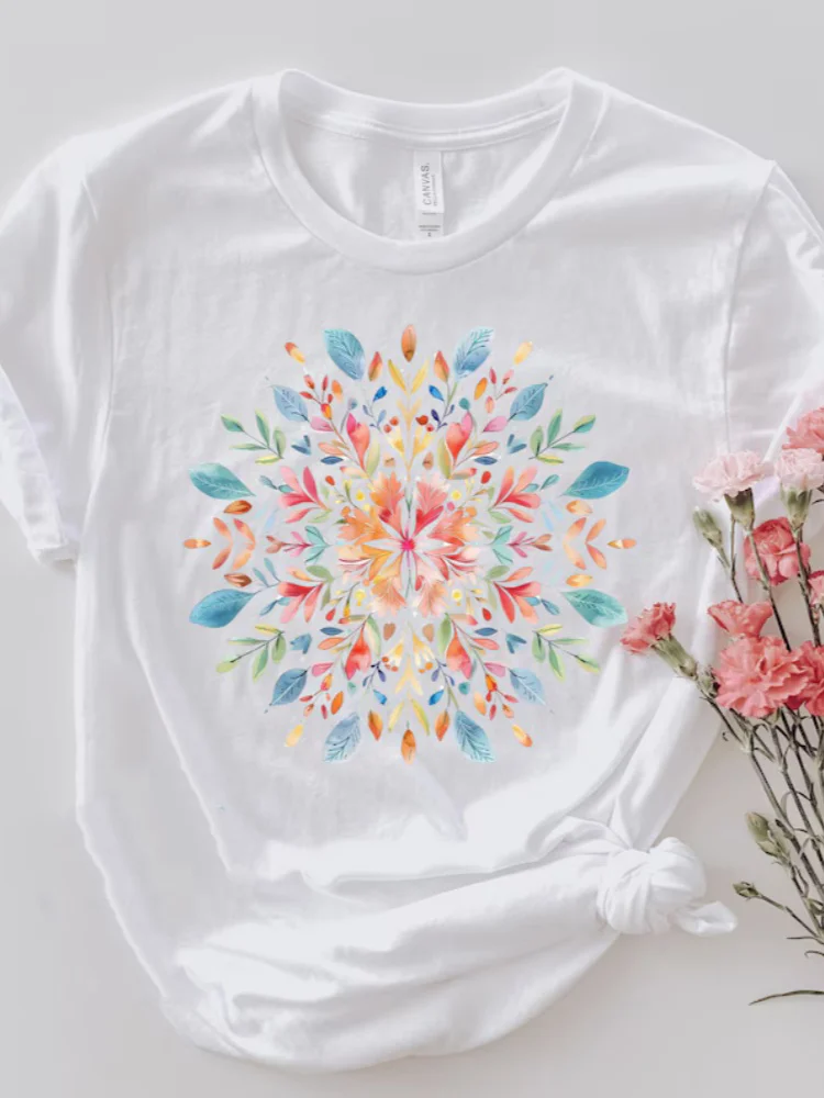 

Mandala Floral T-Shirt Spring Floral Gifts for Her Flower Florist Gift for Summer Short Sleeved Harajuku Streetwear Tops Tees