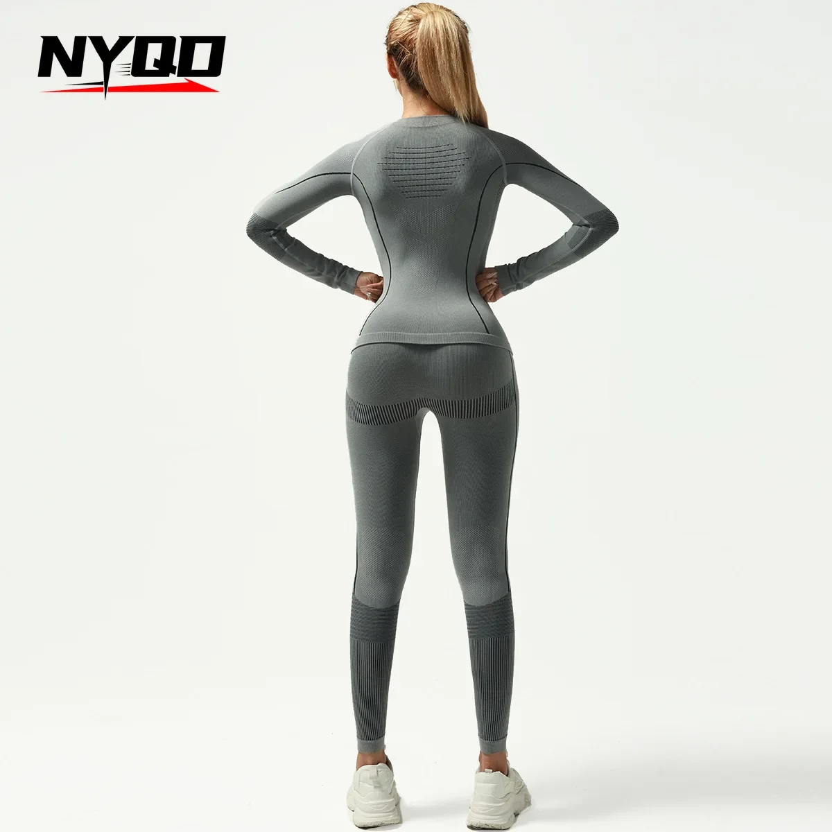 Seamless Thermal Underwear Set Ski Speedo Skiwear Training Clothing Sportswear Sweat Wicking Fitness Suit Winter Clothes Women
