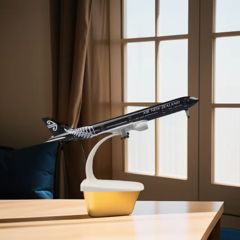 

Model Plane Diecast 20CM 1/400 Scale Airplanes New Zealand 777 Airlines Toy Child Boys Model Airplane for Collections & Gifts