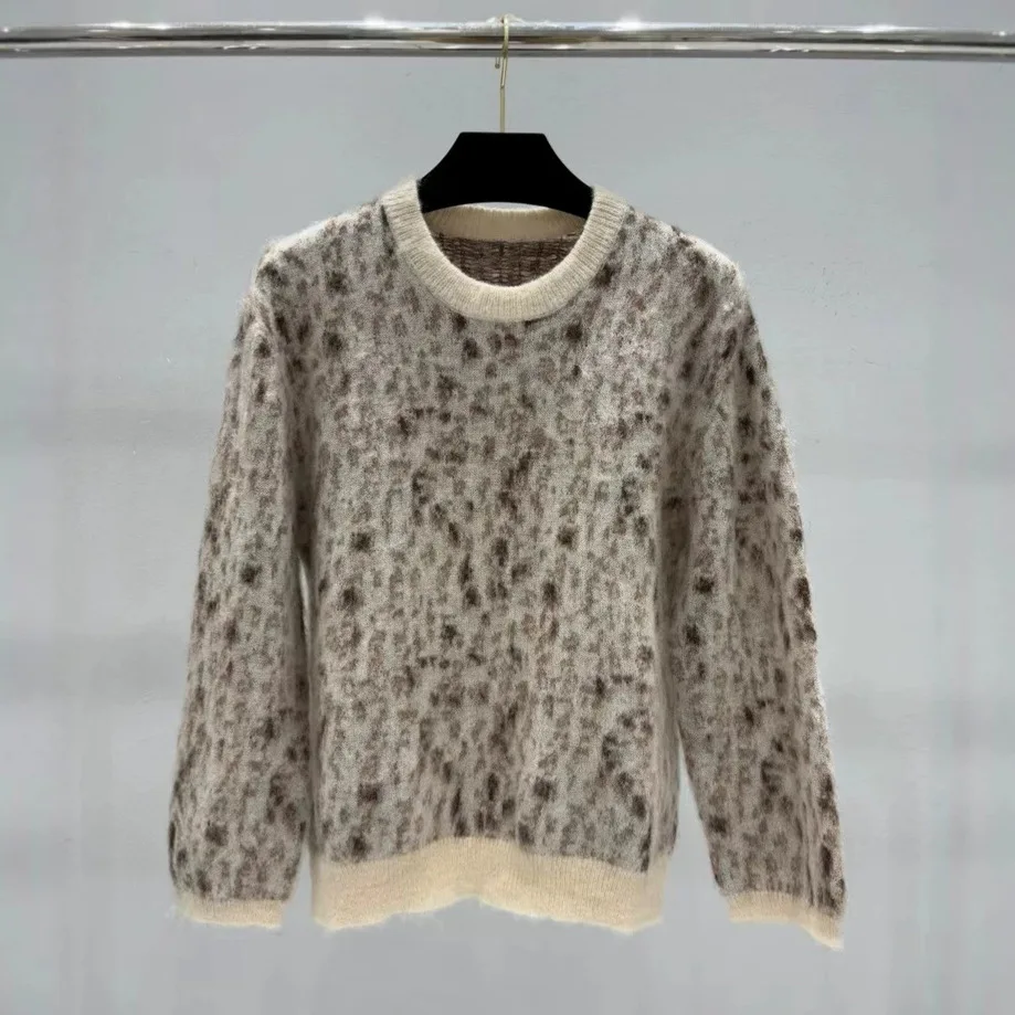 2026 Women's NewAutumn/Winter Leopard Print Knitted Crew-Neck Long-Sleeve Pullover