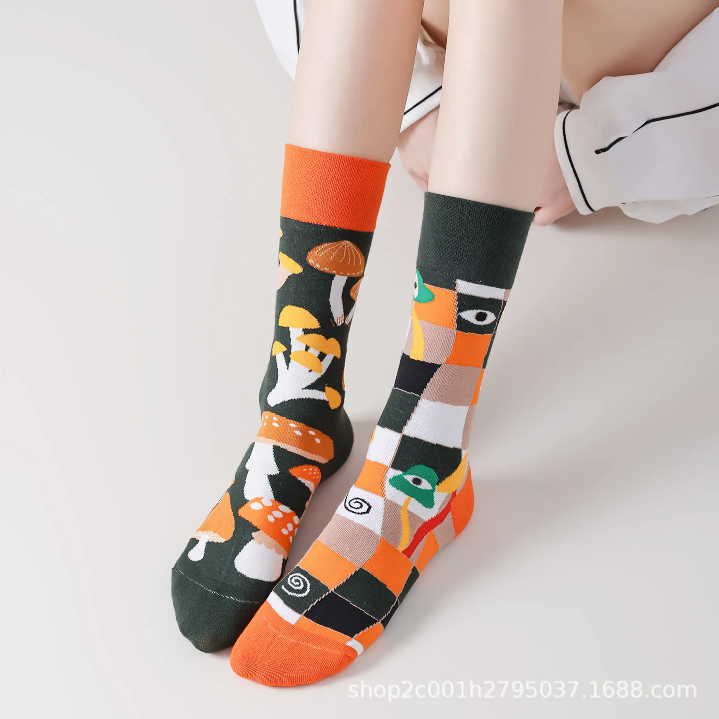 新しいファッションソックス、春夏の腹筋ソックス、カラーコントラストソックス、かわいい日本製ミッドチューブソックス