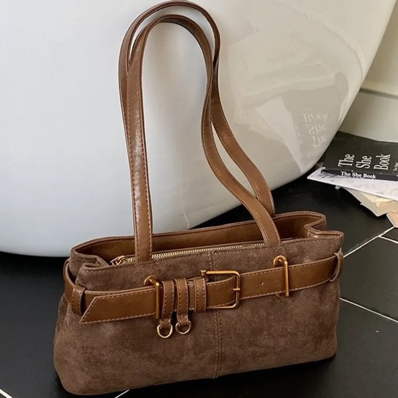 

2026 New Trendy Large Capacity Tote Bag for Women, Versatile Shoulder & Crossbody Bag, Popular Handheld Square Clutch