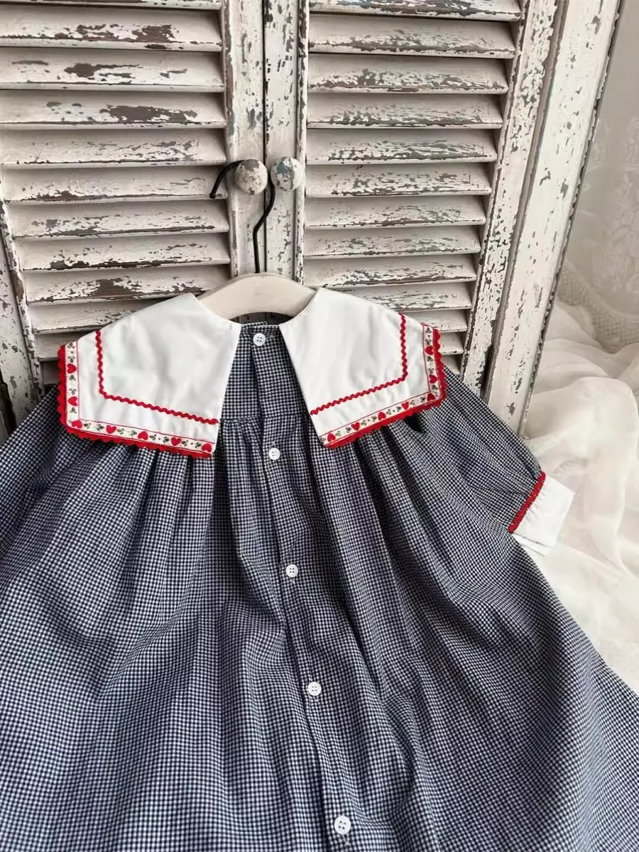 Vintage Dress for Girls Kid Boutique Embroidery Princess Dresses Square Collar Plaid Girl Children Smocking Baby Clothes Frock