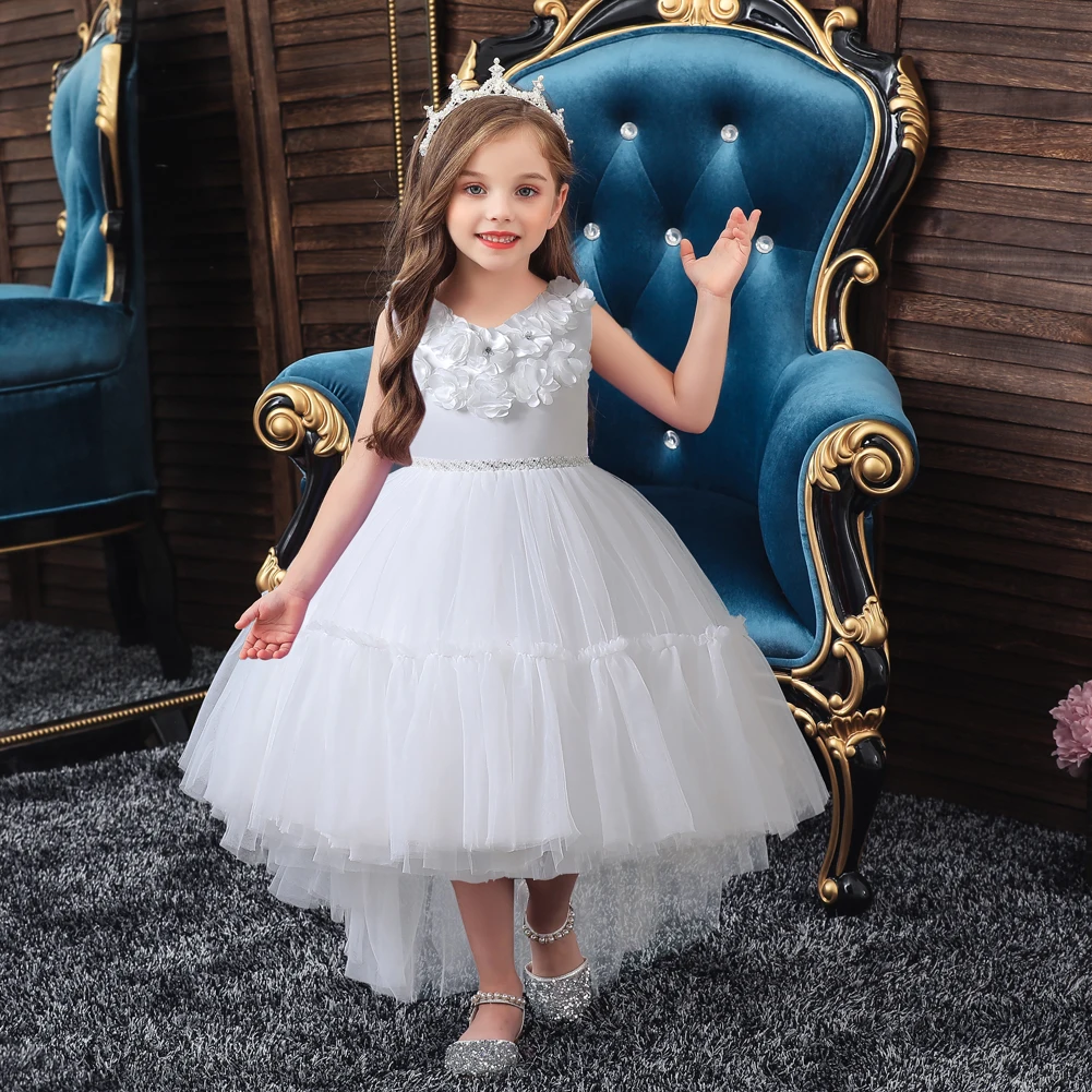 White flower girl princess dress suitable for 3 TO 12 YEar bridesmaids wedding dress with a trailing tail