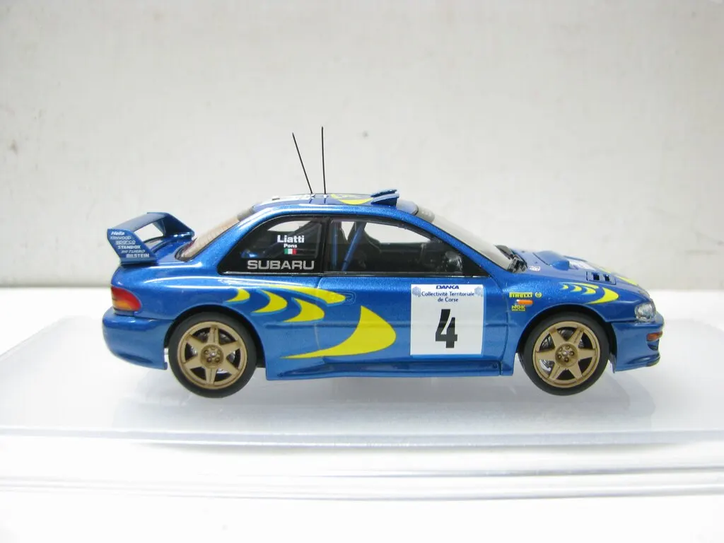 Diecast Hobby 1:43 Scale Impreza 1997 #4 Alloy Car Model view 6