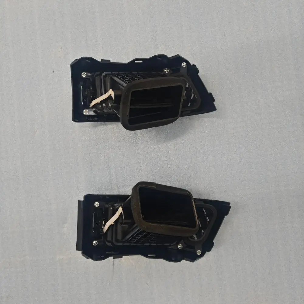 

for Hyundai Elantra 2008-2010 Air conditioning outlet Left and right middle vent paddles of instrument panel