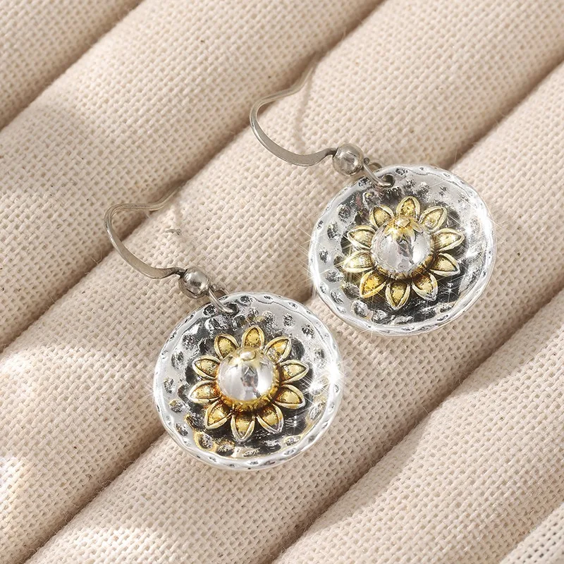 Vintage Silver Color Sunflower Dangle Women's Earrings Geometry Hand Carving Pattern Party Daily Wear