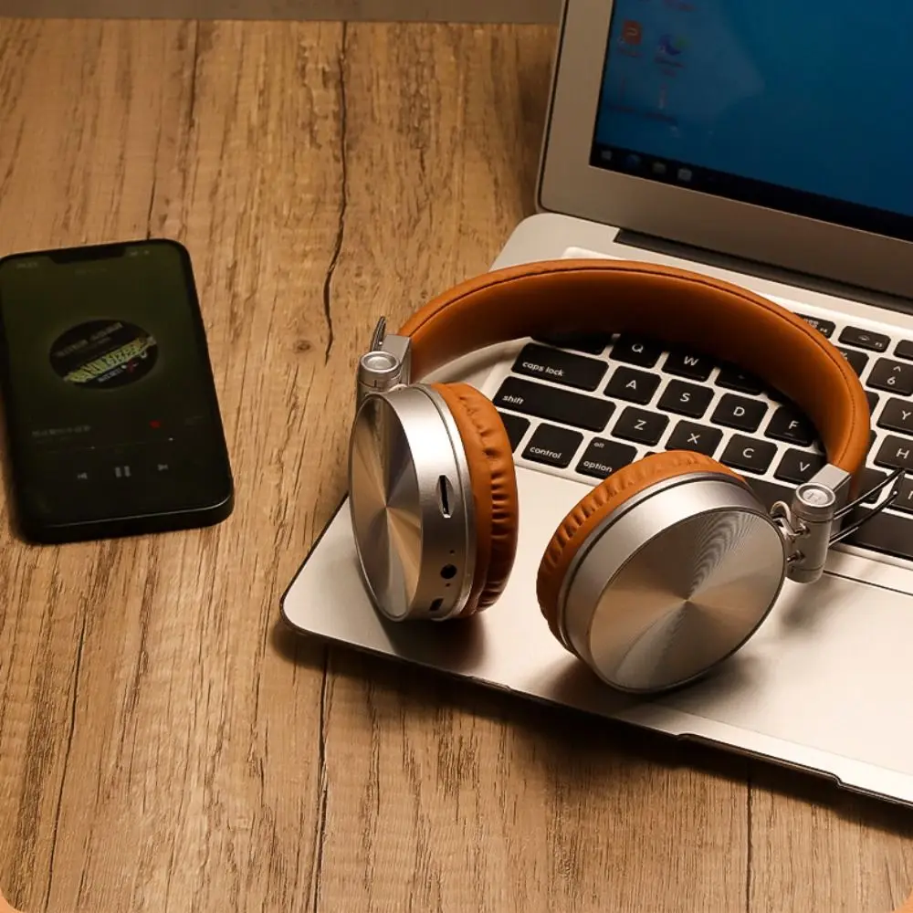 HIFI Retro Wireless Headset Over Ear Foldable Wireless Headphones 80s 90s Brown Retro Headphone Lisening Music