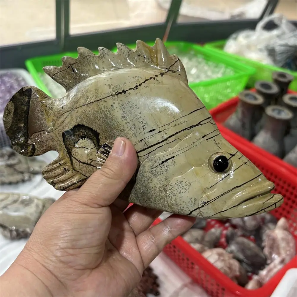 

1PCS Natural Quartz Jasper Picture Stone Fish Animal Carving Polished Reiki Healing Fengshui Room Decor Energy Gift