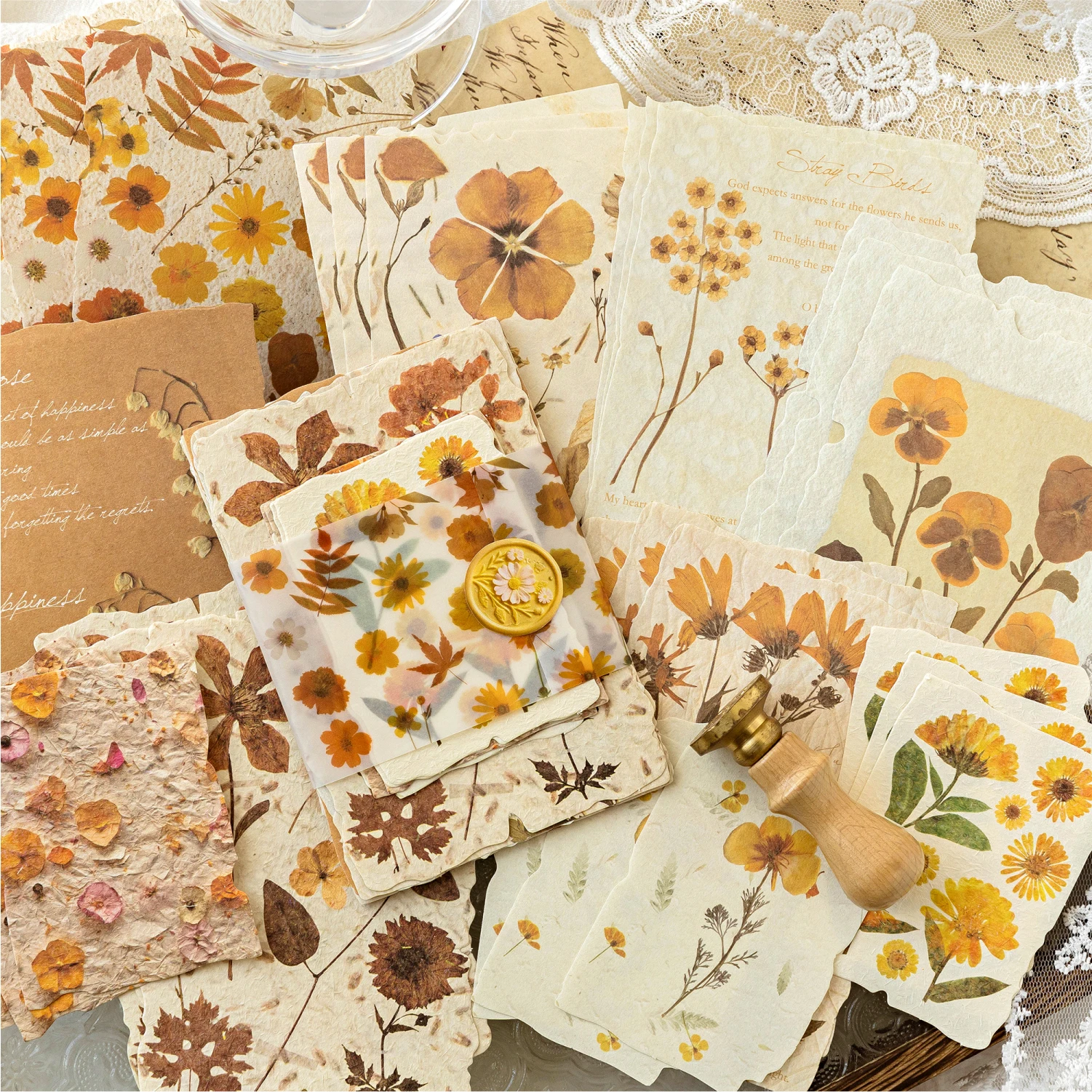 JIANQI 30pcs Creative Scrapbook Vintage Materials Paper Combo Kit DIY Junk Journal Collage Photo Album Retro Art paper view 3