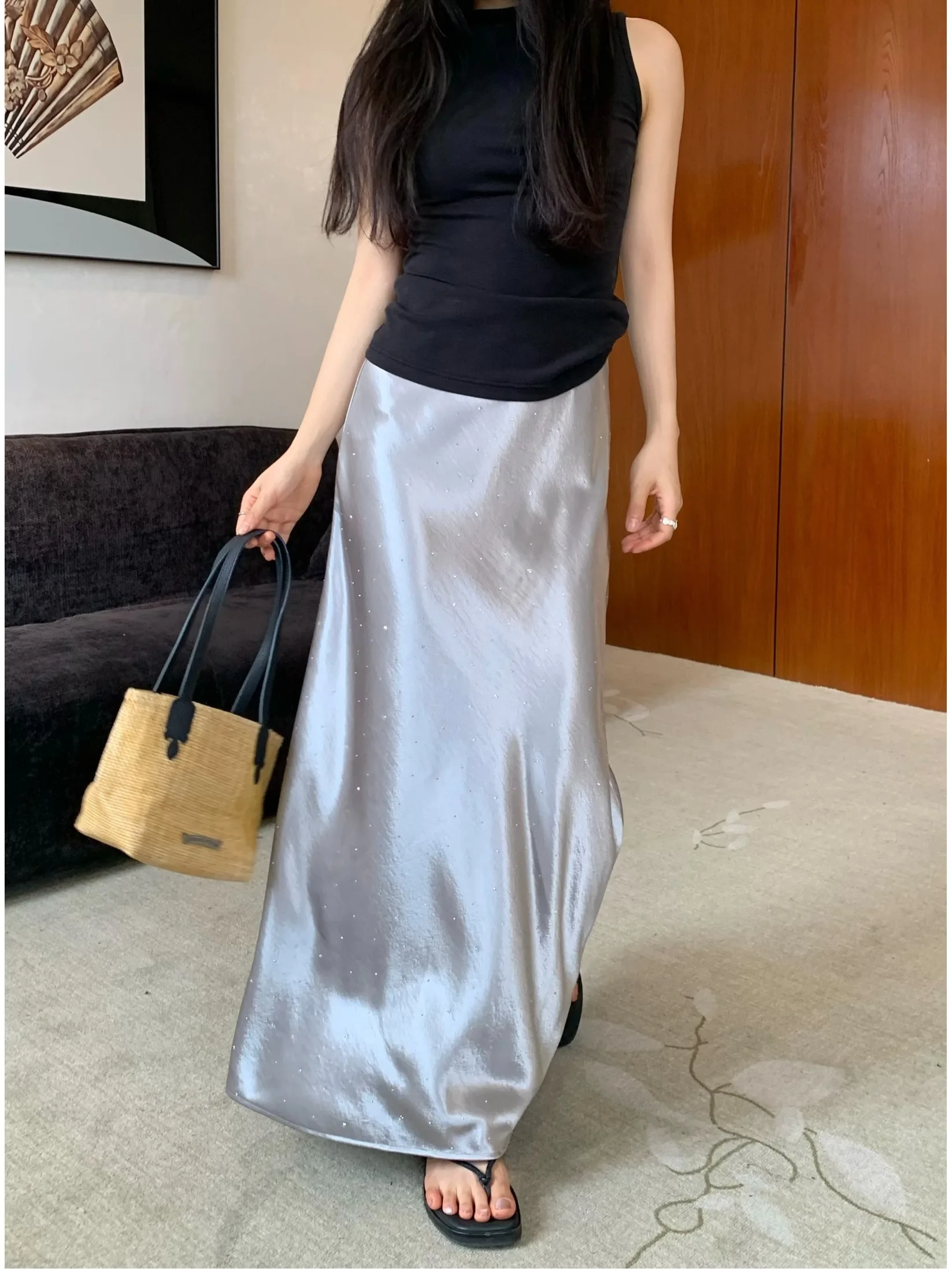 

Корейское атласное короткое платье с воротником-халтером, женское, с завышенной талией, приталенное, А-силуэт, длинная юбка, новинка весеннего сезона, юбка-«рыбий хвост»