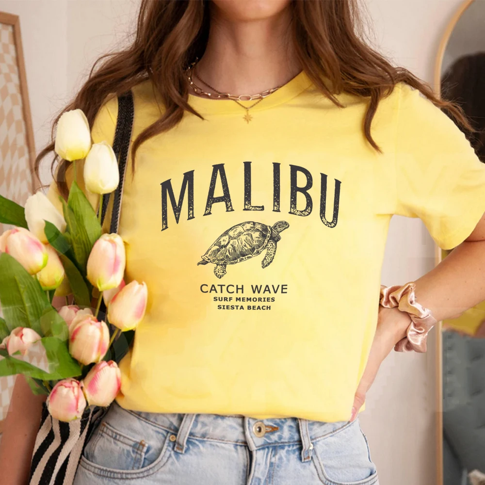 Vintage T Shirt Malibu Aesthetic Siesta Beach Shirt Beach Bum Tee Coconut Girl Trendy Summer Shirt Beach Y2k Tops