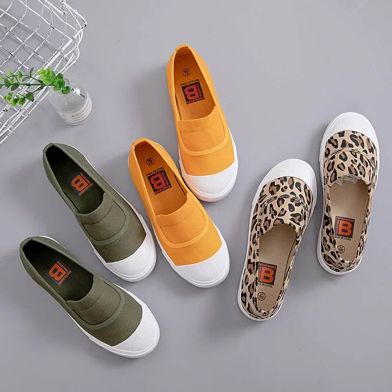 New Canvas Shoes Women Fashion Sneakers Low-Top Slip-On Leopard Casual Shoes Flats Woman Low Cut Student Sneakers Sports Shoes