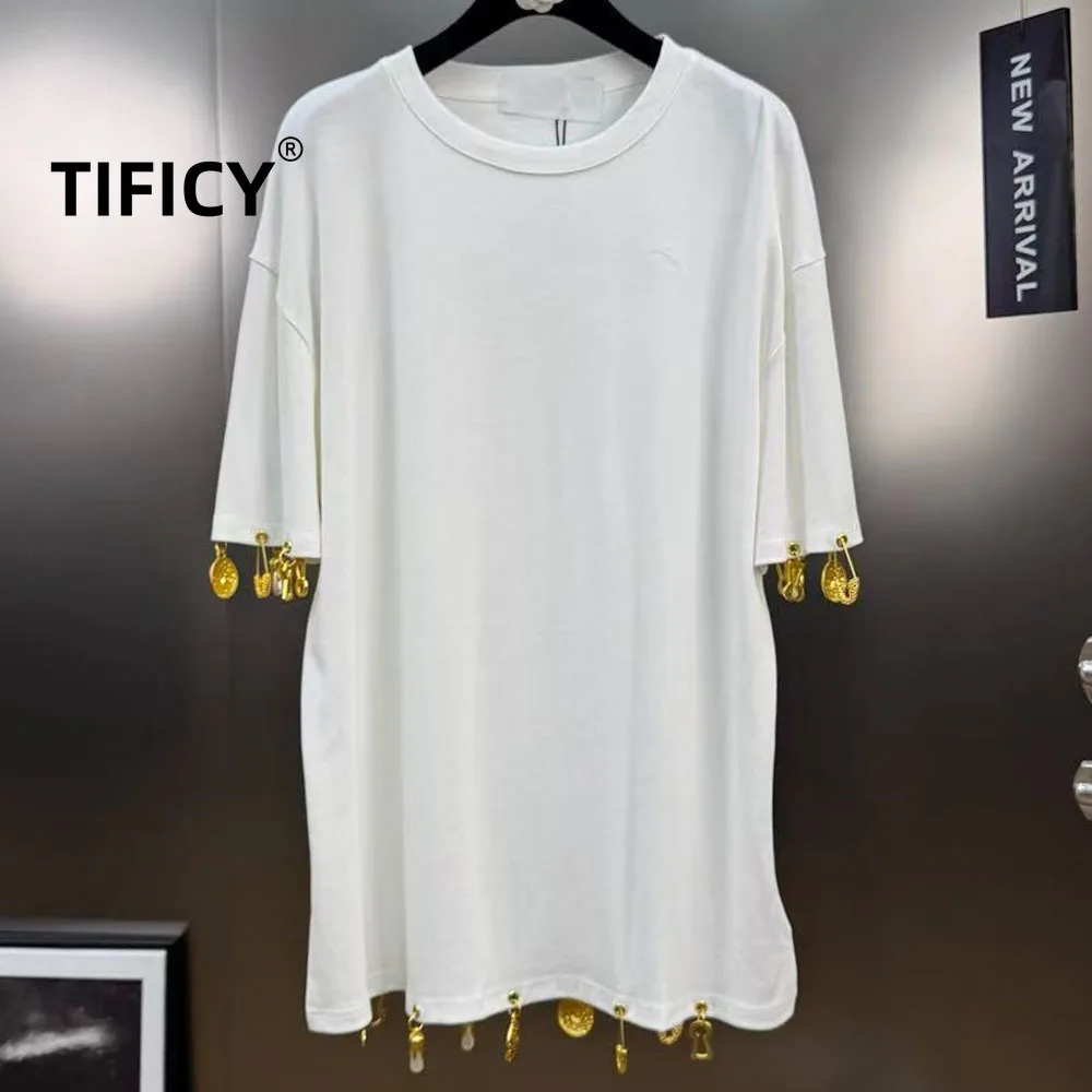 Short Sleeved Heavy Metal Pendant Decoration Round Neck Versatile Cotton Tshirt Top Women's Loose and Fashionable Casual T-shirt