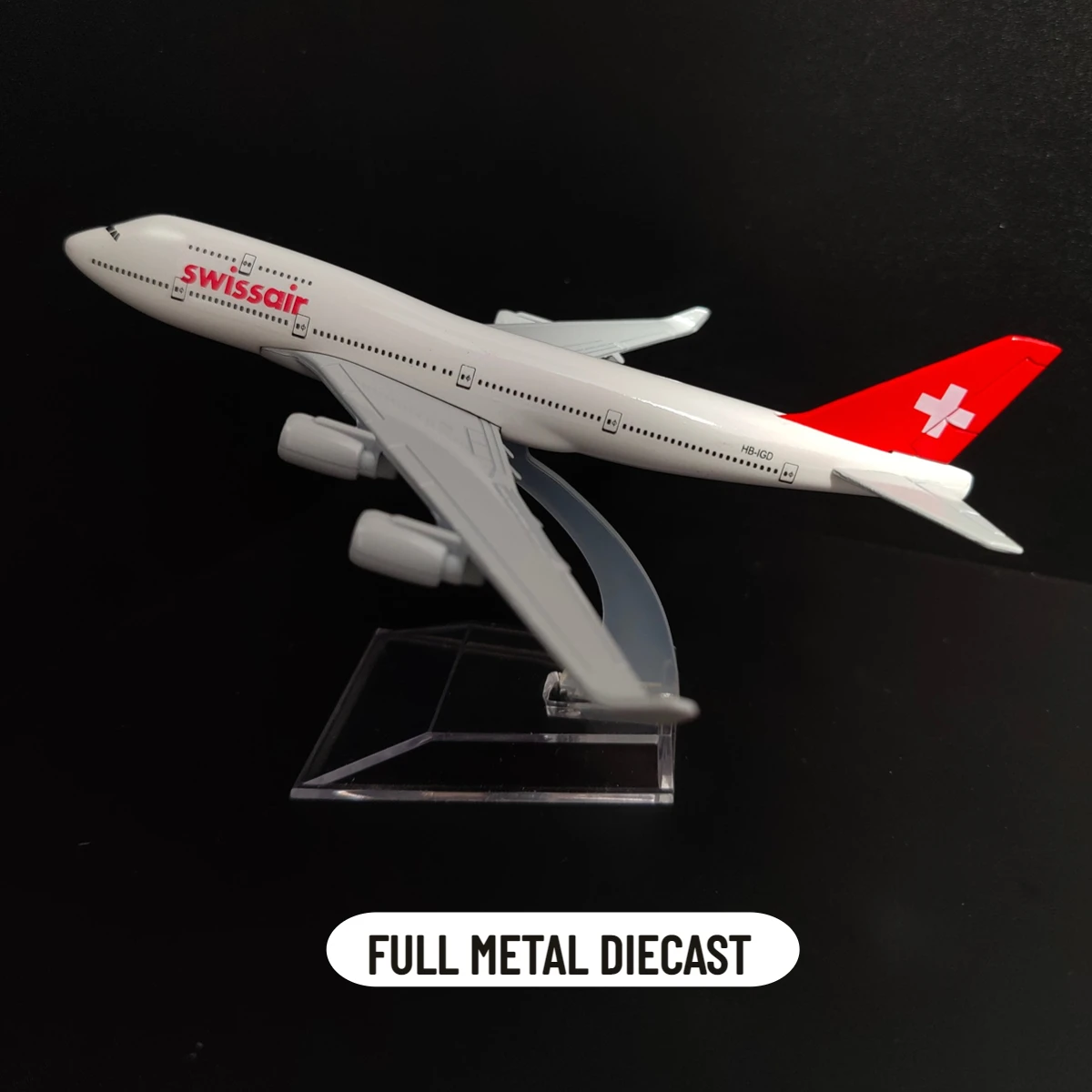 Scale 1:400 Metal Aircraft Replica Swiss Air B747 Airlines Boeing Airbus Diecast Model Aviation Miniature Art Decor Boy Toy