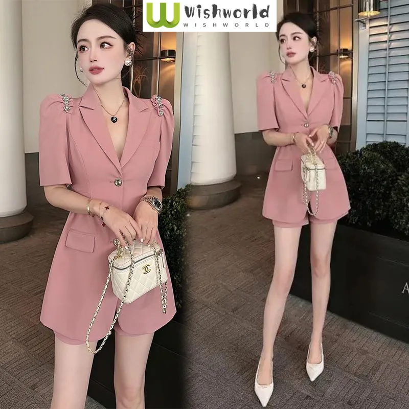 

Spring/Summer Fashion Women's Set 2024 New Korean Edition High End Feeling Royal Sister Shorts Age Reducing Two Piece Set