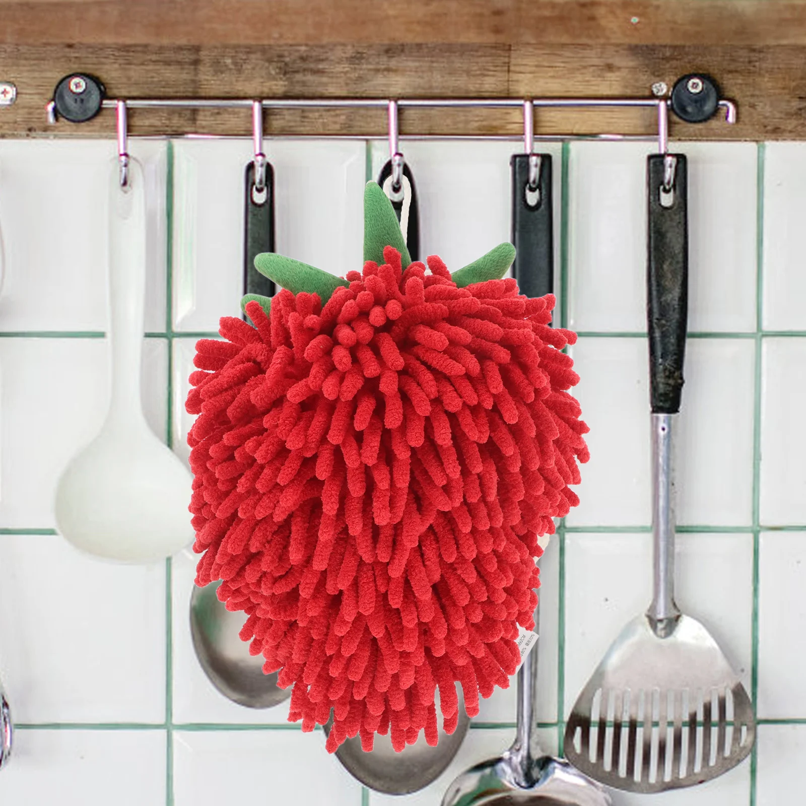 

Chenille Strawberry Hand Towel Ball Quick-Drying Hanging Loop Bathroom Kitchen Decorative Soft Hand Drying Dishcloth