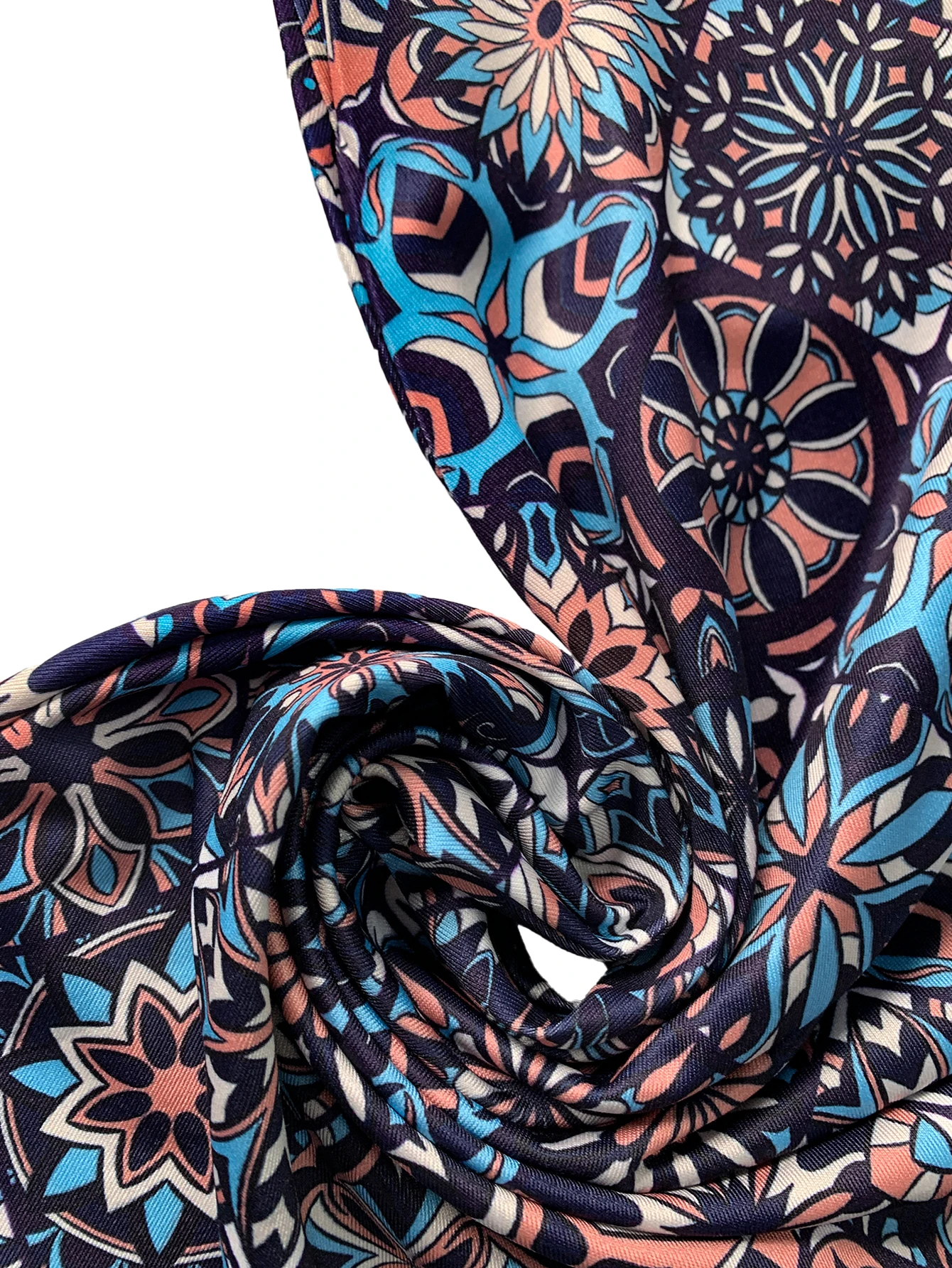 Damska sukienka midi z długim rękawem i okrągłym dekoltem, z wyrafinowanym, wielokolorowym, geometrycznym wzorem kwiatowym, w stylu casual boho i do noszenia na co dzień.