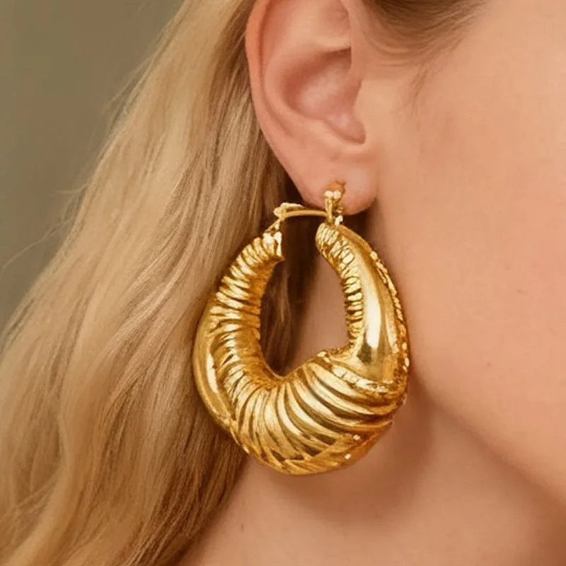 

Fashion Hoop Earrings 18k Gold Plated Earrings for Women Copper Circle Earrings Jewelry Accessory Daily Wear Punk Jewelry