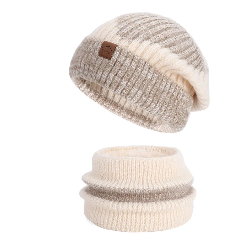 قبعة شتوية سميكة ودافئة لحماية الأذن من الصوف مع وشاح مخملي مكون من قطعتين