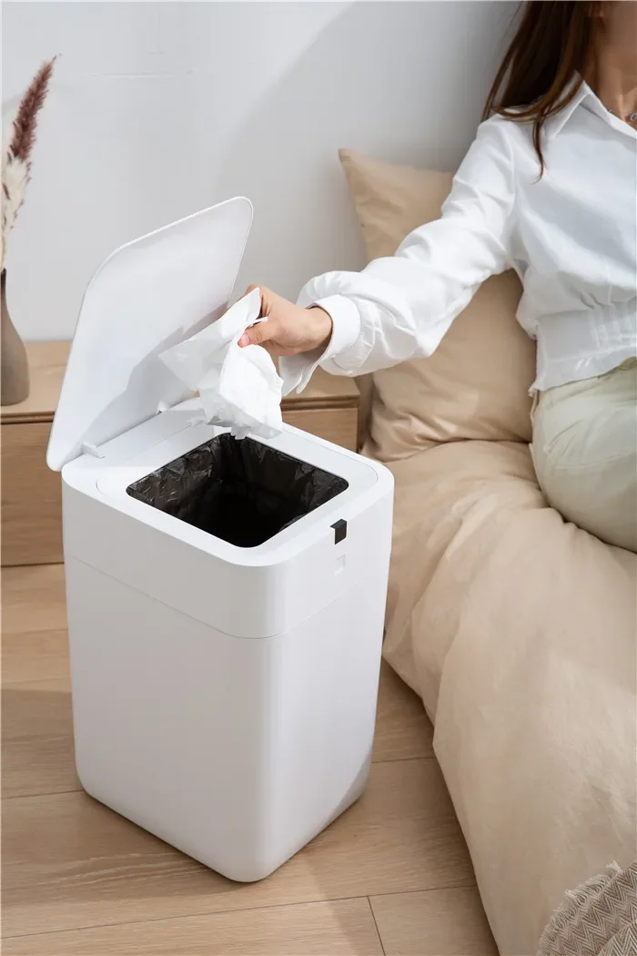 Large ABS Plastic Garbage Bin Self-Packing Sensor Dustbin with Lid Smart Food Waste Bin with 6-Month Trash Bags for Office Use