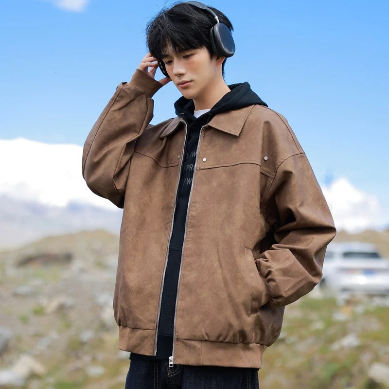 

Korean Fashion PU Leather Jacket Men Trendy Casual Brown Zipper Biker Jackets Loose Lapel Leather Motorcycle Uniform Windbreaker