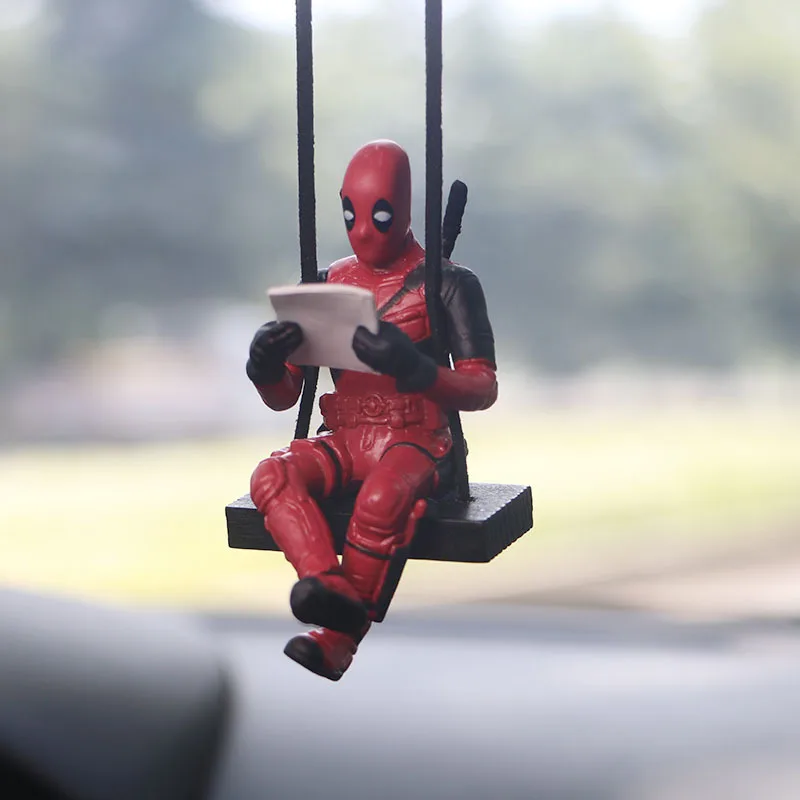 Pendentif de rétroviseur de voiture Anime Cartoon, pendentif Deadpool pour livre de lecture, cintre automatique, ailes de voiture créatives, accessoires d'intérieur