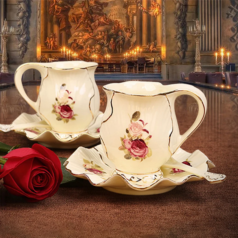 European Ceramic Coffee Cup English Coffee Cup Saucer Spoon Set Camellia Tea Cup Vintage Rose Printing Exquisite Embossed Mug