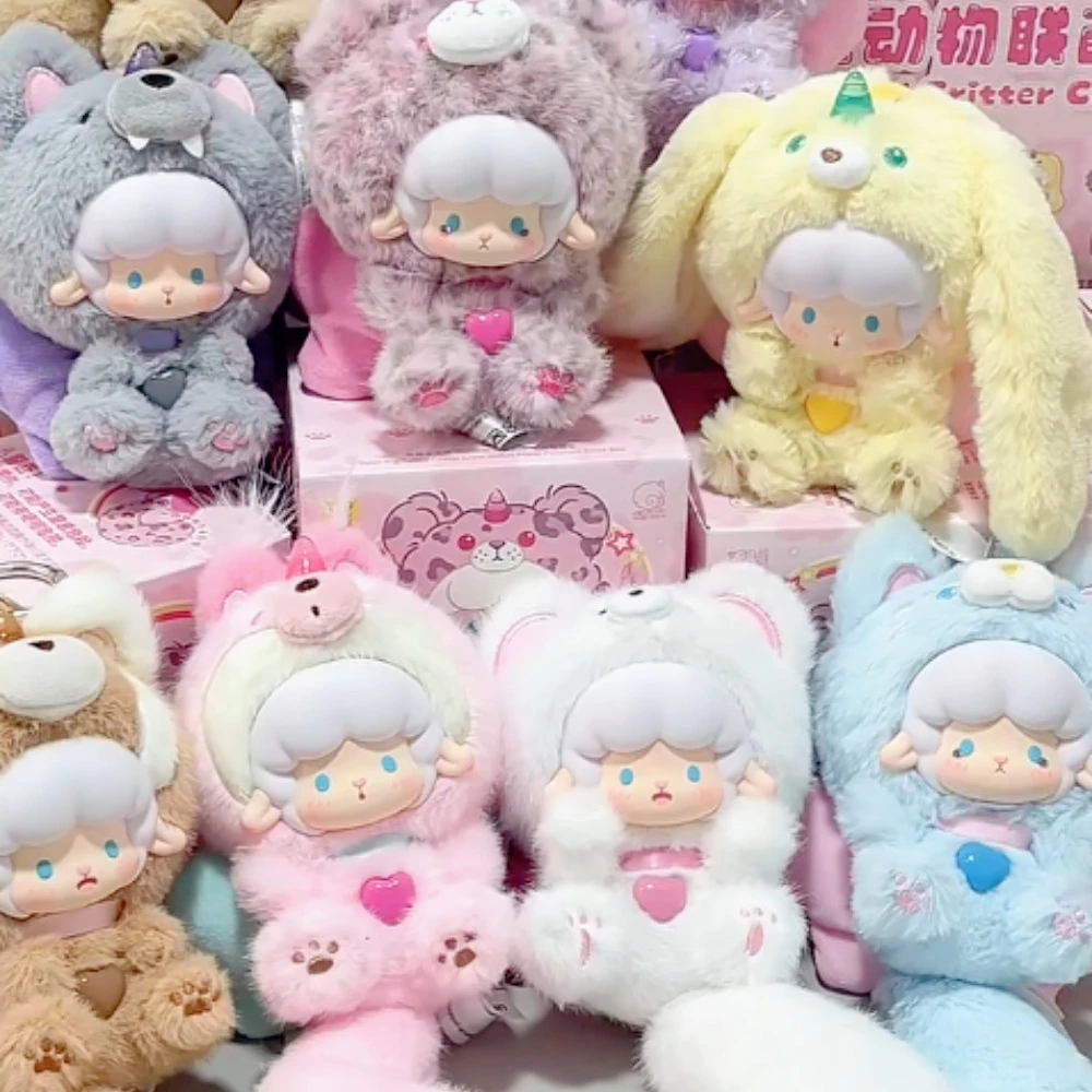 

Gyun Big Tailed Critter Crew Blind Box Cute Vinyl Face Doll Bag Pendants Kawaii Decorations Mystery Box Birthday Gift Keychain