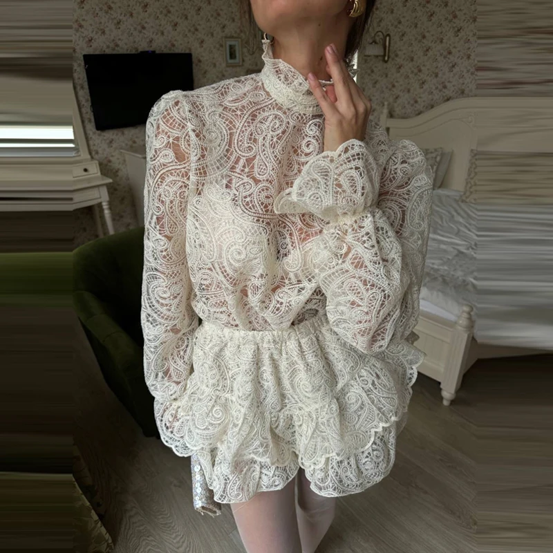 

Girl style solid color lantern sleeves with ruffled lace two-piece set sweet and cute street style casual private suit set