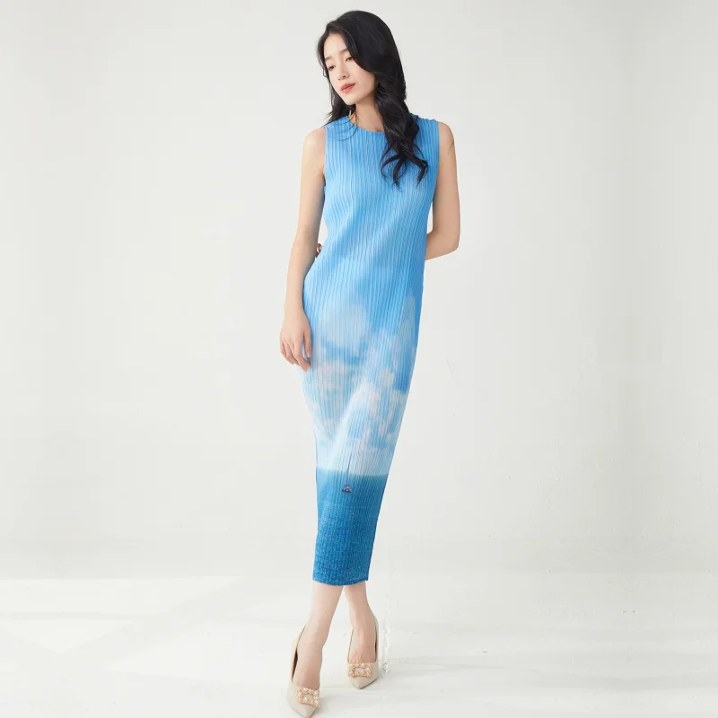 Das Miyake-Temperament strahlt einen Sinn für Luxus aus. Sommer neues mittellanges, ärmelloses, schlankmachendes, gerades Schlauchkleid [25220zsj-Z3078-26]