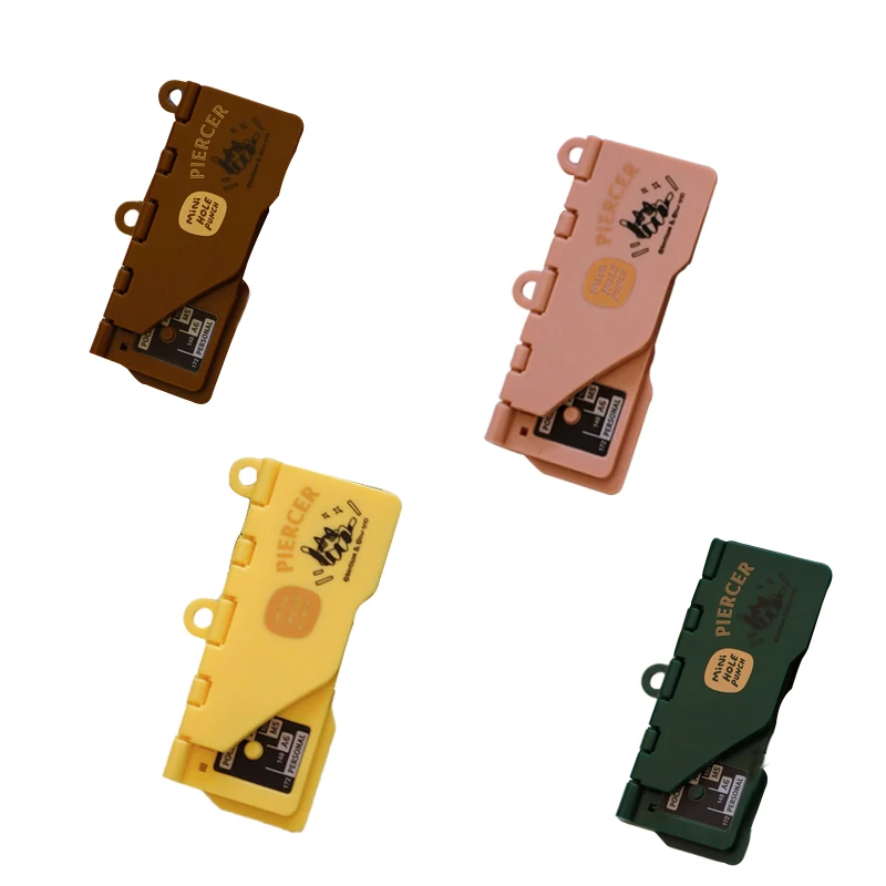 Card Punch 3-hole 4mm Loose-leaf Notebook M5/A7/A6 with Hanging Holes Can Be Put Into Loose-leaf Storage Portable Punch.