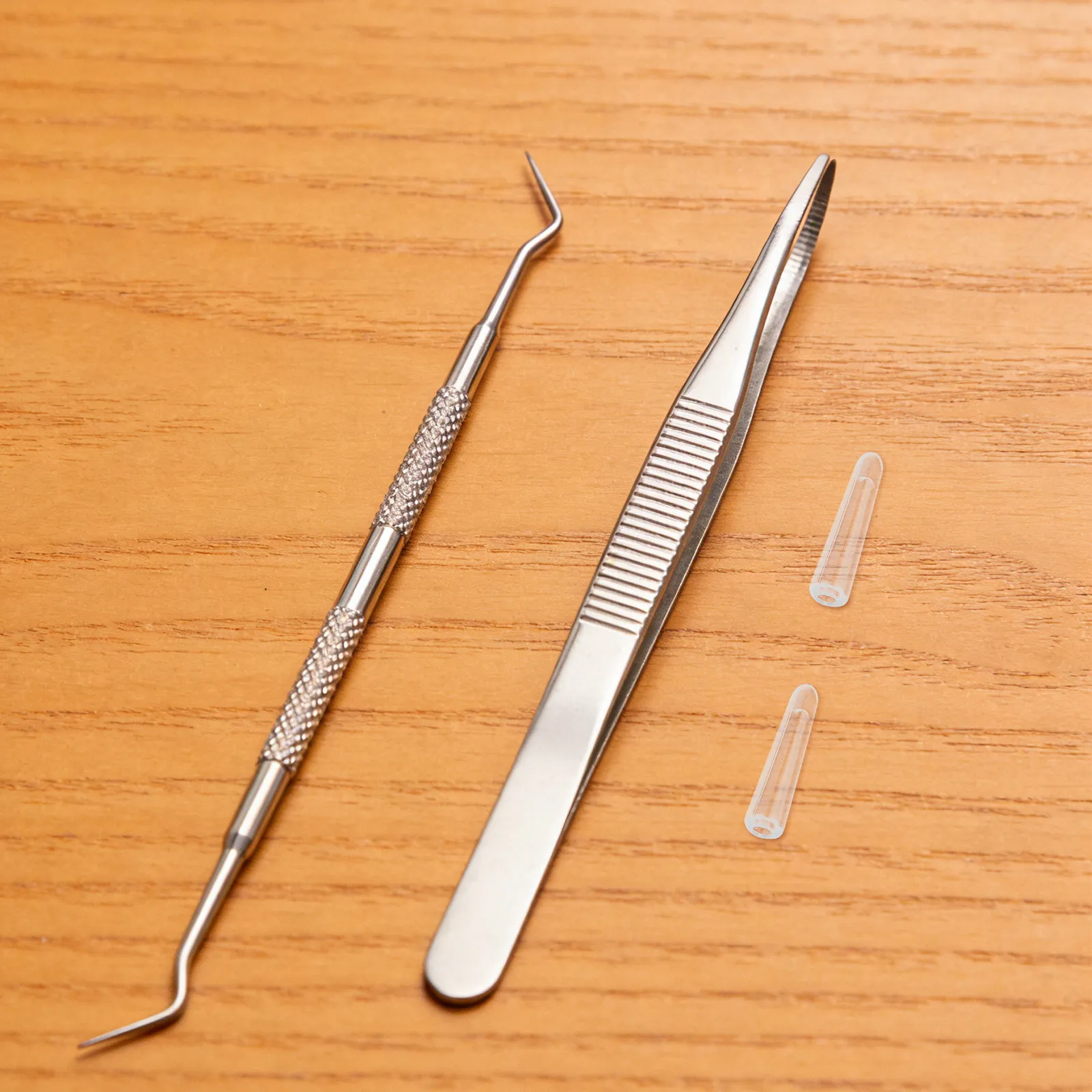 100Pcs Clear PVC Tweezer Tip Covers Non-Slip Protective Caps for Eyelash Extensions Beauty Tools Fine Tip Protective Sleeve