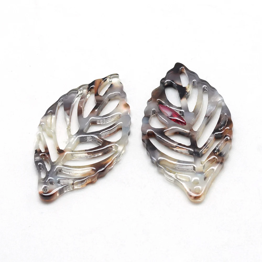 5 Pcs Cellulose Acetate(Resin) Leaf Pendants Leaf Jewelry Findings Coconut Brown Pendants Jewel for Women DIY Necklace Bracelet