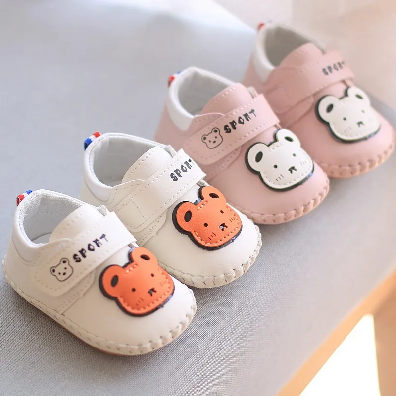 

Обувь для новорожденных, обучающая обувь с мягкой подошвой, модная нескользящая кожаная обувь с героями мультфильмов, весенне-осенняя обувь унисекс, детская обувь с защитой от падения