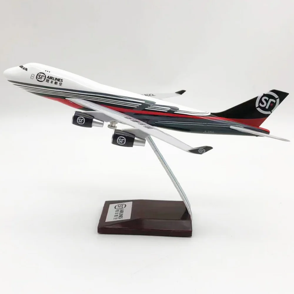 

Масштабная модель самолета 1:300, 24 см, B747 SF Express Cargo Airways, литая из сплава, коллекционная, с подставкой, подарок