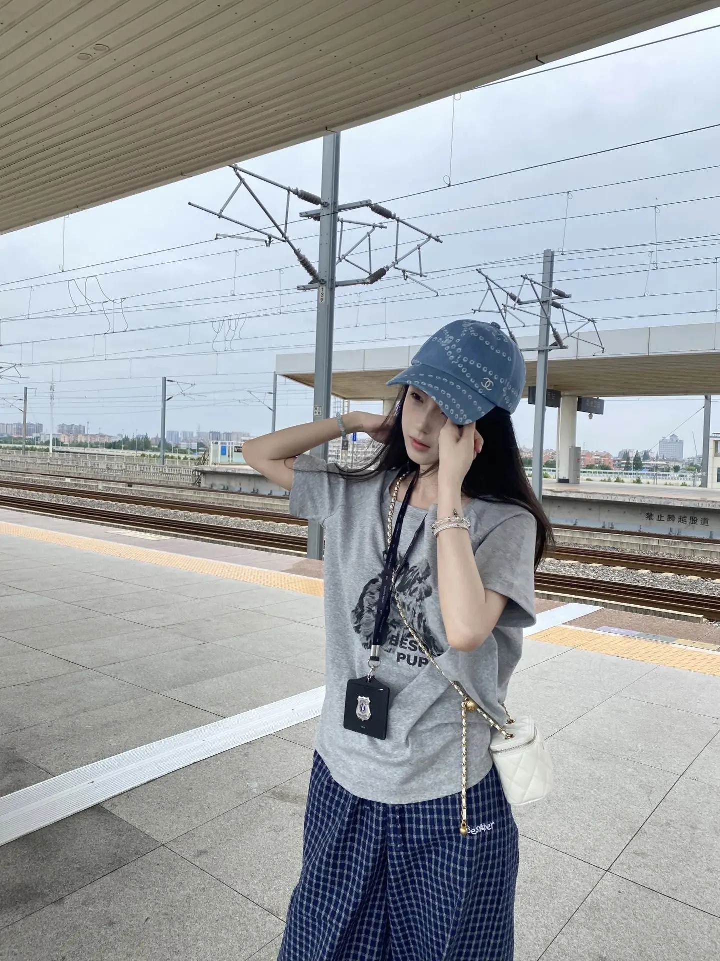 Retro American Dog Print oulder Bared ort Sve T irt Women Summer Slim Fit Loose Sle f Sve Trendy Top