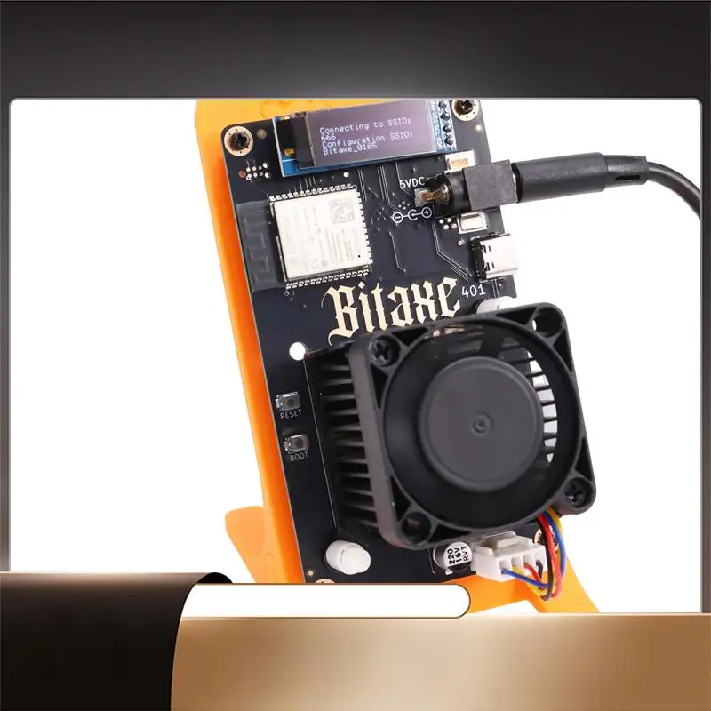 

X64A-Bitaxesupra 401 Solo Miner Bitaxe 700-800Gh/S 13W BM1368 ASIC Chip From Antminer S21 Bitcoin BTC Miner With Stand US Plug