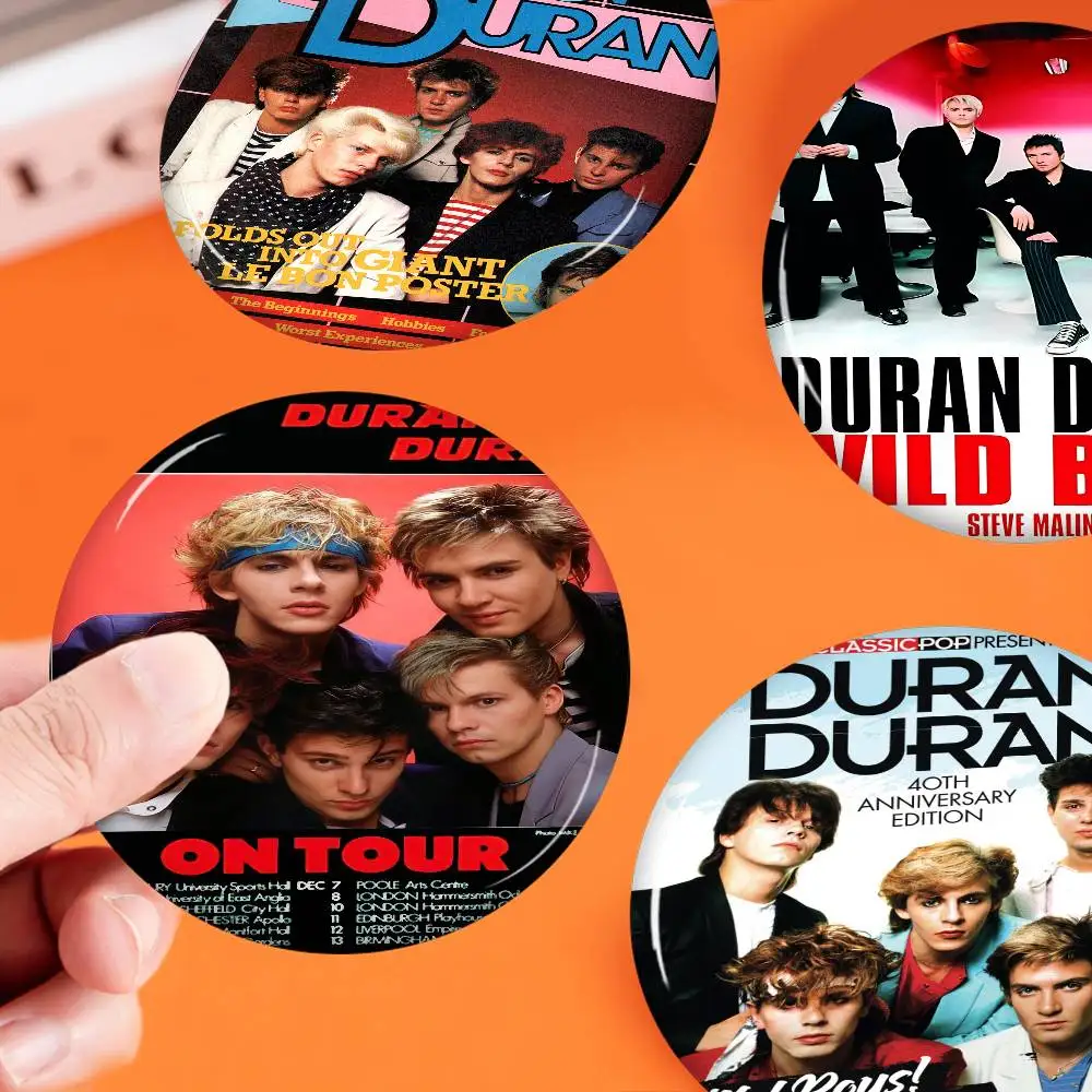 Pin de botón suave personalizable de Duran Duran de la banda británica clásica para mujer, joyería creativa, insignia divertida, sombrero de amante de dibujos animados