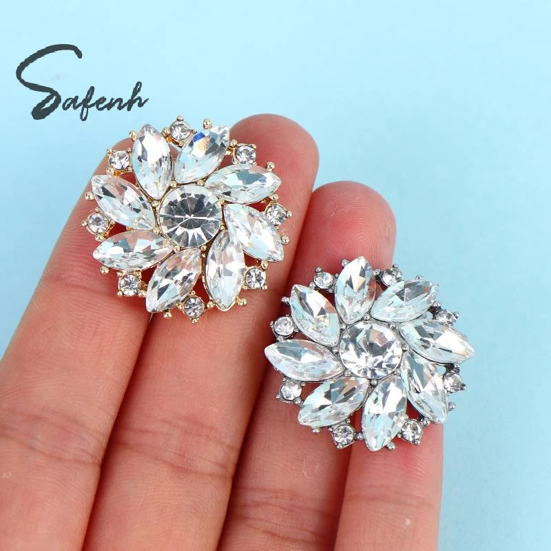 2/4Pcs Sparkling Rhinestone Flower Shaped Metal Button Suitable For Decorative Buttons On Clothing